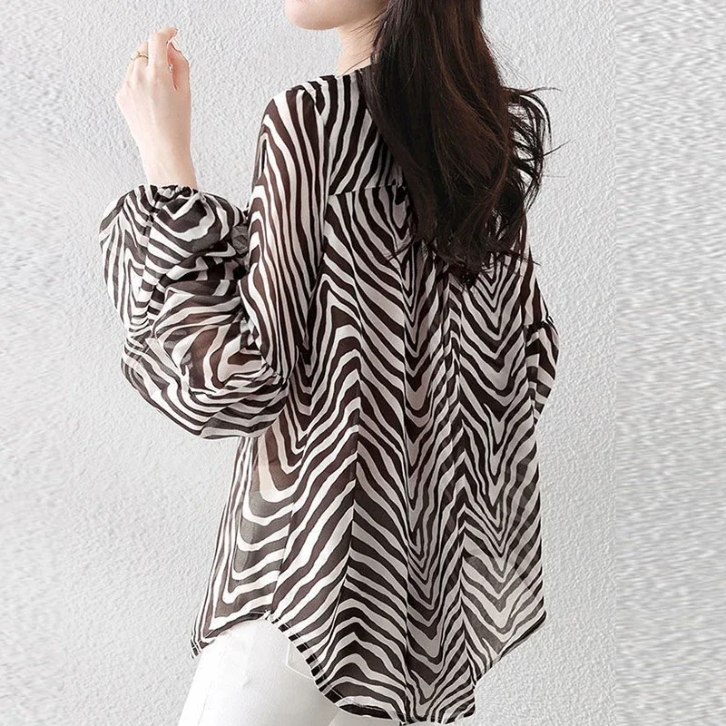 

Brown Zebra Puff Sleeves Loose Chiffon Shirt Long Sleeve V-neck Blouse for Female Spring Summer Elegant Casual Clothing U276
