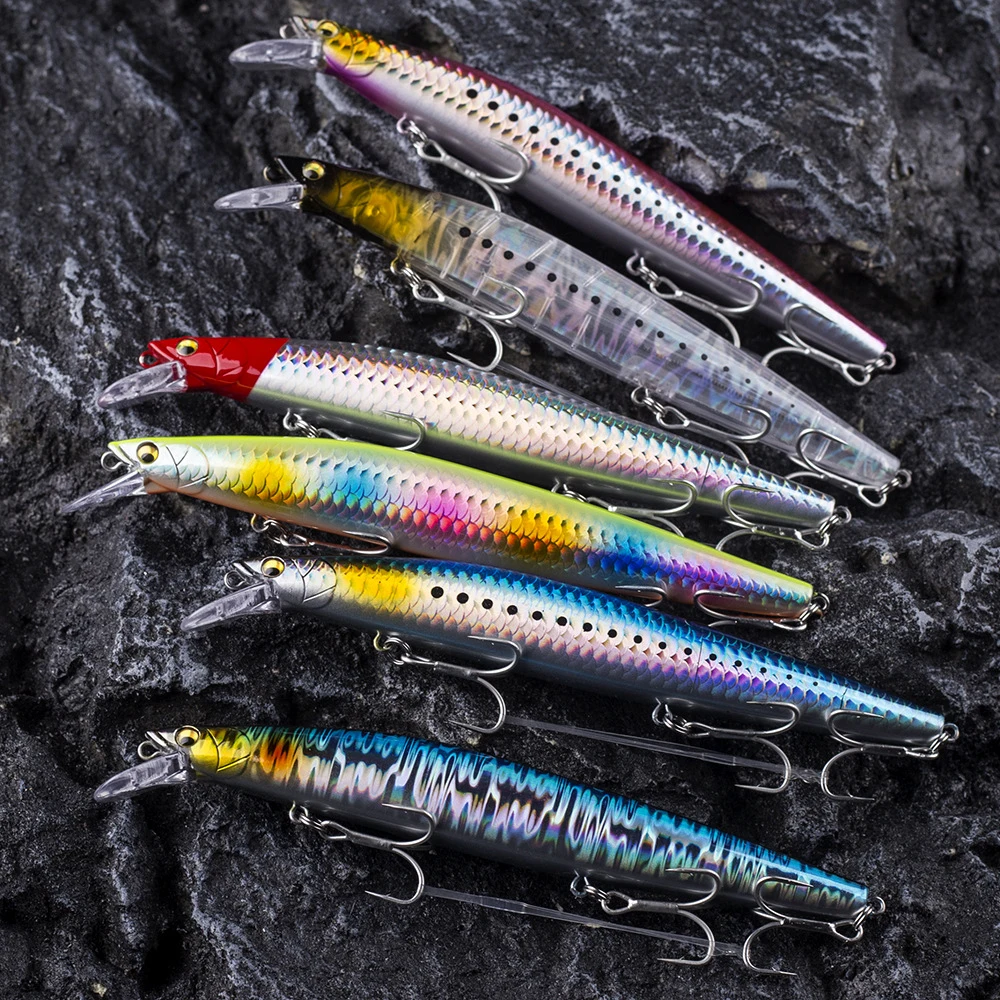 15cm Fishing Lures 27g Hard Bait with Treble Hook Lifelike 3D Fishing Eyes Swimbait Long Trow Submerged Lure Simulation Bait