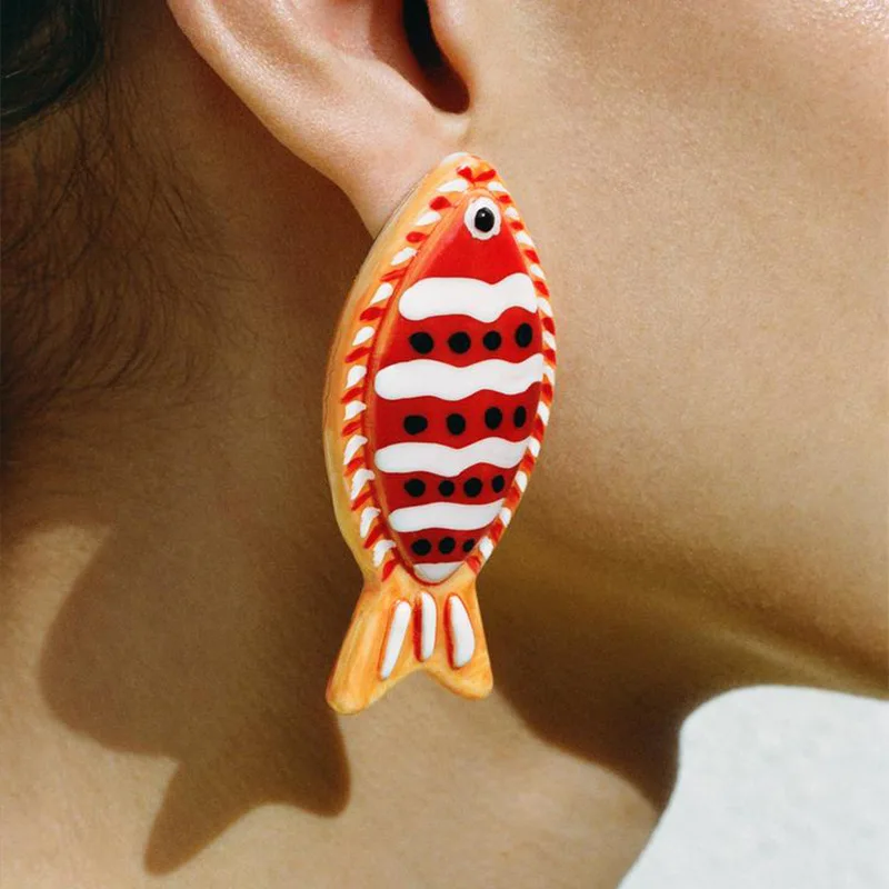 Vedawas Fashion Resin Fish Stud Earrings Boho Creative Fish Personalized Seaside Holiday Earrings for Women