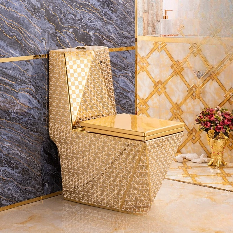 

New square diamond gold toilet electroplated yellow gold siphon family hotel villa light luxury color gold