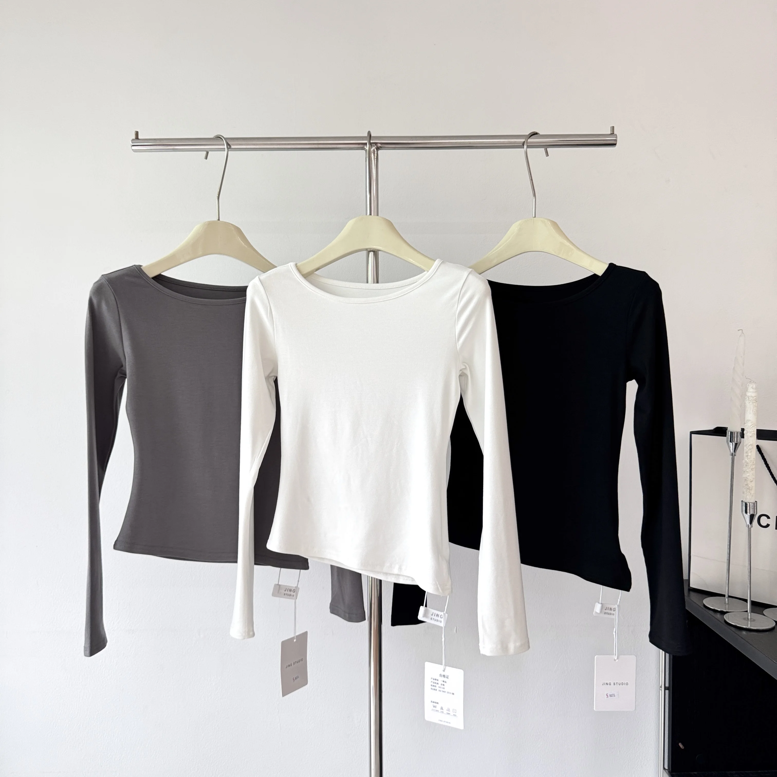 Fashionable Chic Boat Neck Slim Fit T-Shirt New Arrival Simple Design Comfortable Women's Top for Autumn City Walk And Date