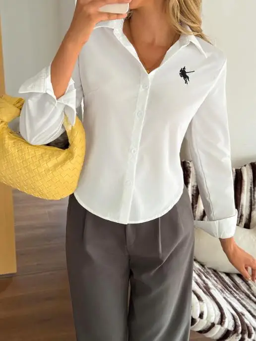 

Vacation Leisure High-End Long Sleeved Shirt Autumn New Embroidered Pattern Slim Fit Waist Cinched Women's Long Sleeved Shirt