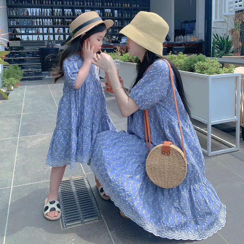 Same Mom and Daughter Summer Dresses Equal Mother and Baby Girl Blue Short Sleeve Resort Dress Vacation Look for Women Clothing