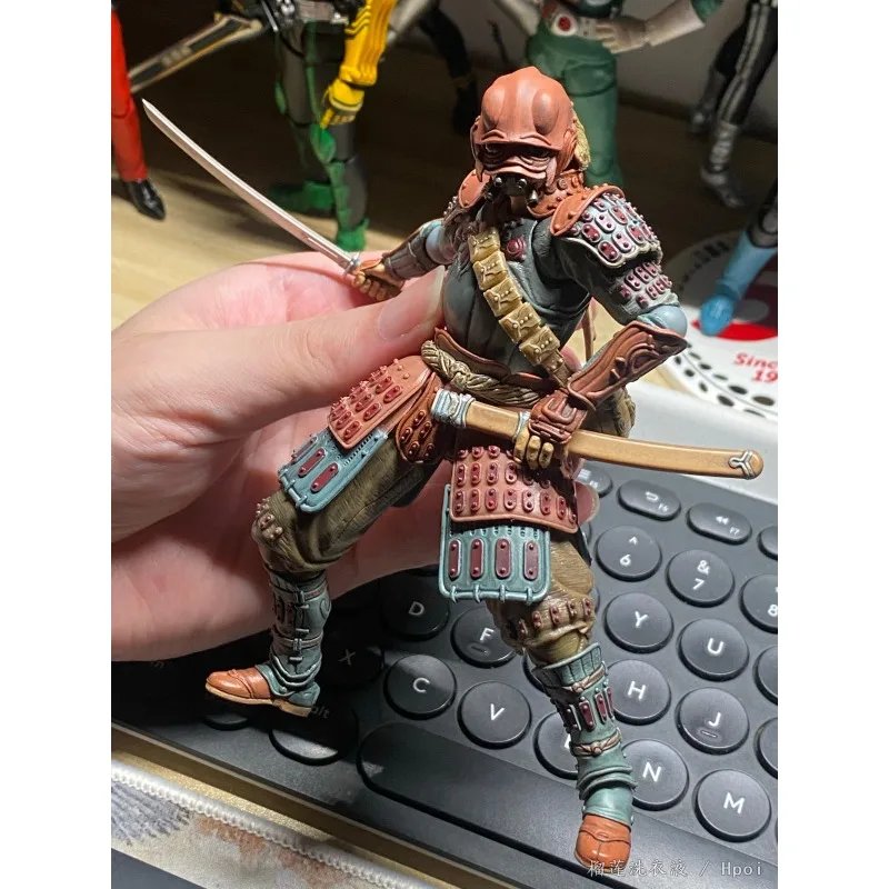 

KAIYODO Genuine TAKEYA Series Collectibles of Mobile Models of Earth Soldier Ghosts Exquisite Toys As Gifts for Children