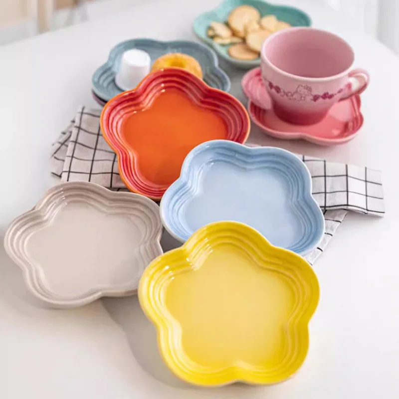 Plum Blossom Small Plate 14cm Sauce Plates French Cool Color Cake Dish Gradual Spit Bone Dishs Tableware Ceramic Dessert