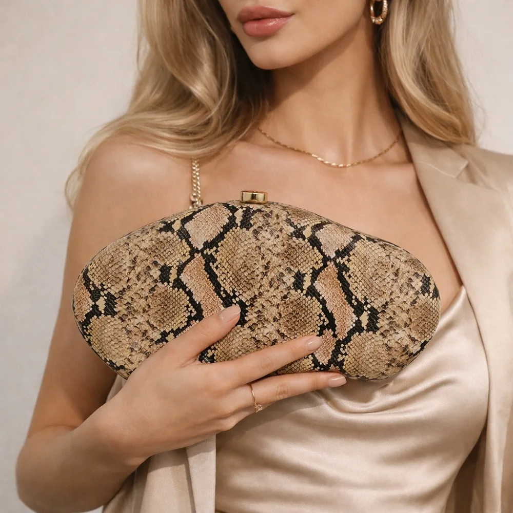 

New Arrival Single Shoulder Crossbody Fashionable Snake - Patterned Acrylic Handbag for Ladies' Dinner Party