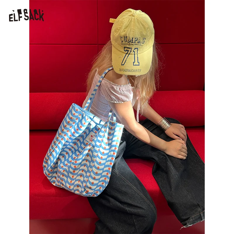

ELFSACK 2025 Summer New Arrival Double-Sided Full Print Versatile Shoulder Bag For Woman