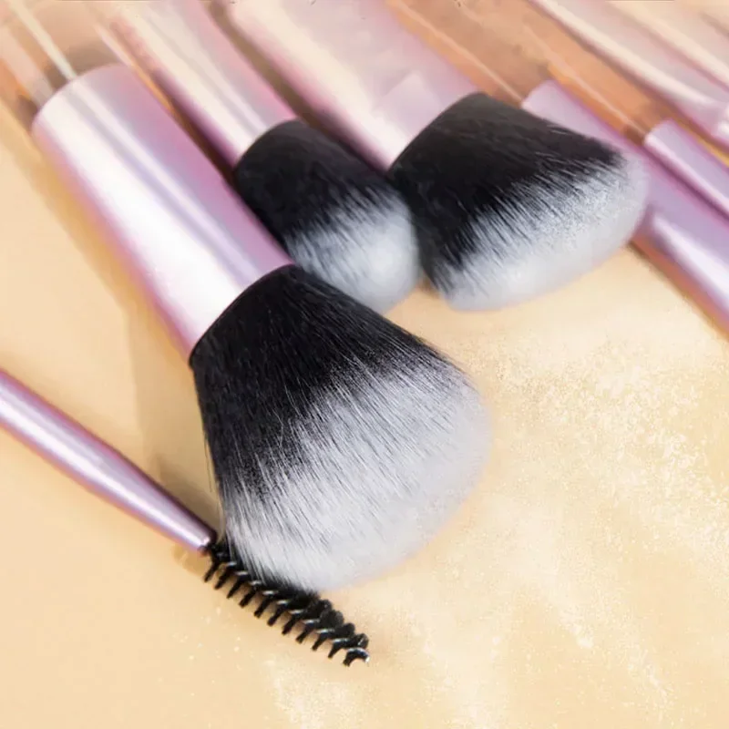 Juego de Mini brochas de maquillaje suaves para viaje, 10 Uds., brocha portátil para sombra de ojos, base en polvo, corrector de pestañas, colorete, juego de brochas de maquillaje