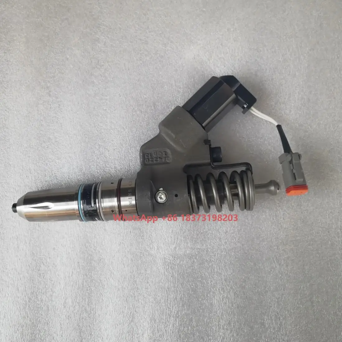 

4384360 Fuel Injector Suitable for Shantui SD22 Chongqing Cummings N14 Engine Fuel Injector