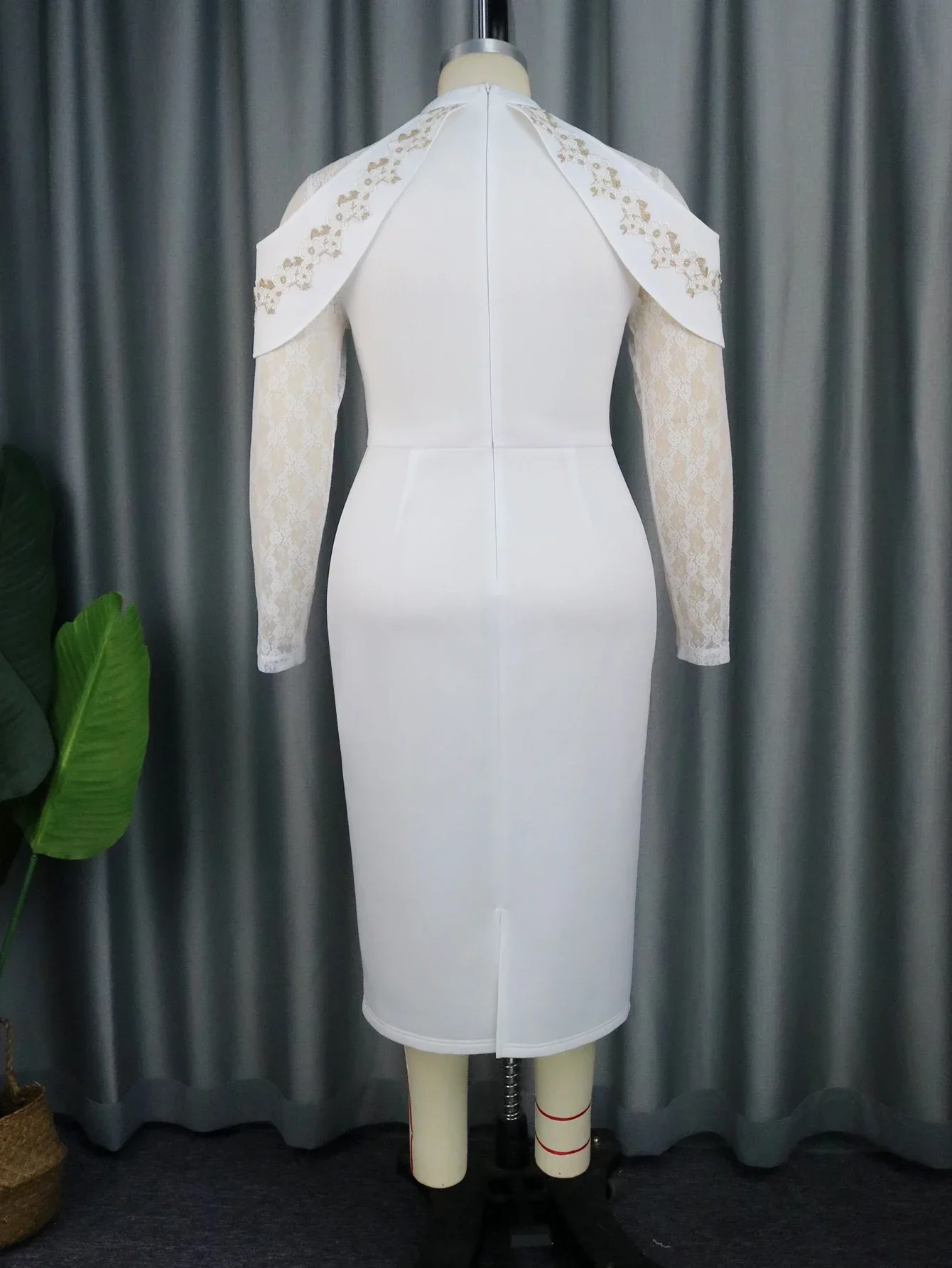 Chic High Neck White Bodycon Dresses Women Embroidery Hem Long Sleeve Elegant Midi Dress Formal Evening Party Celebrate Gowns