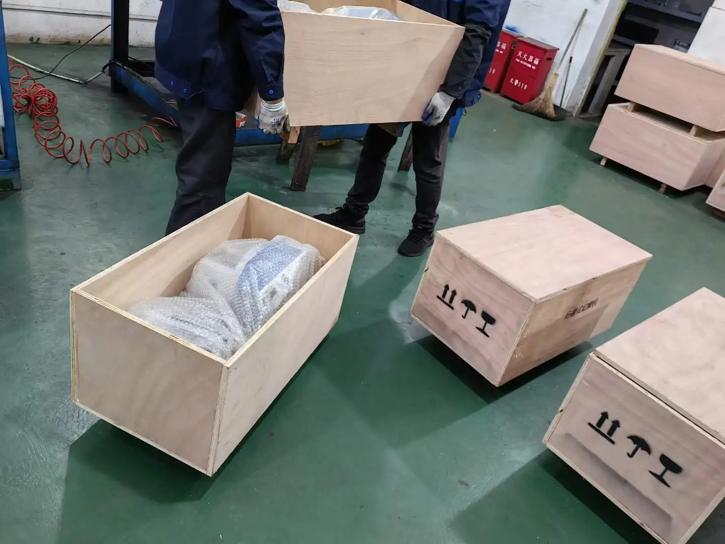 HX4 Electric Automatic Stainless Steel Pipe Tube Cutting Saw Machine for PVC Aluminum Plastic Alloy Core Engine Bearing