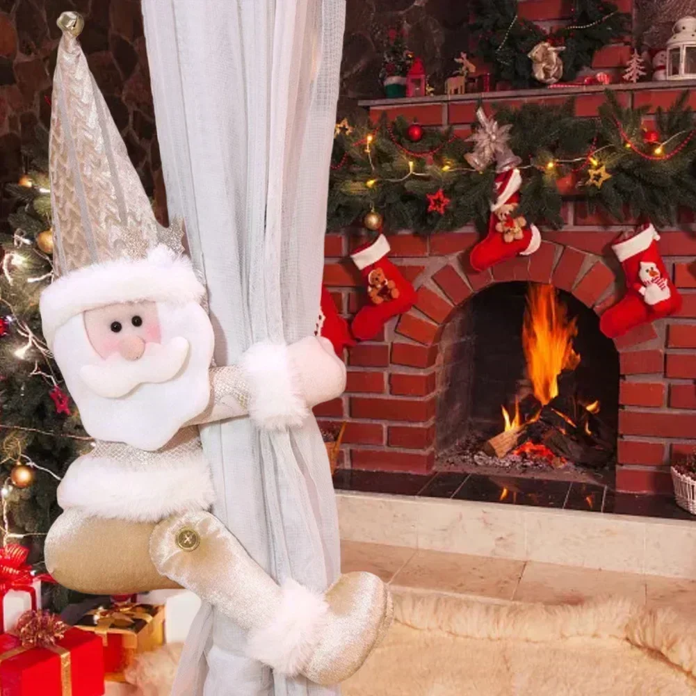 

Набор подхватов для штор Санта-Клауса и снеговика для праздничного использования. Легкий фетр и ткань с функциональной застежкой.