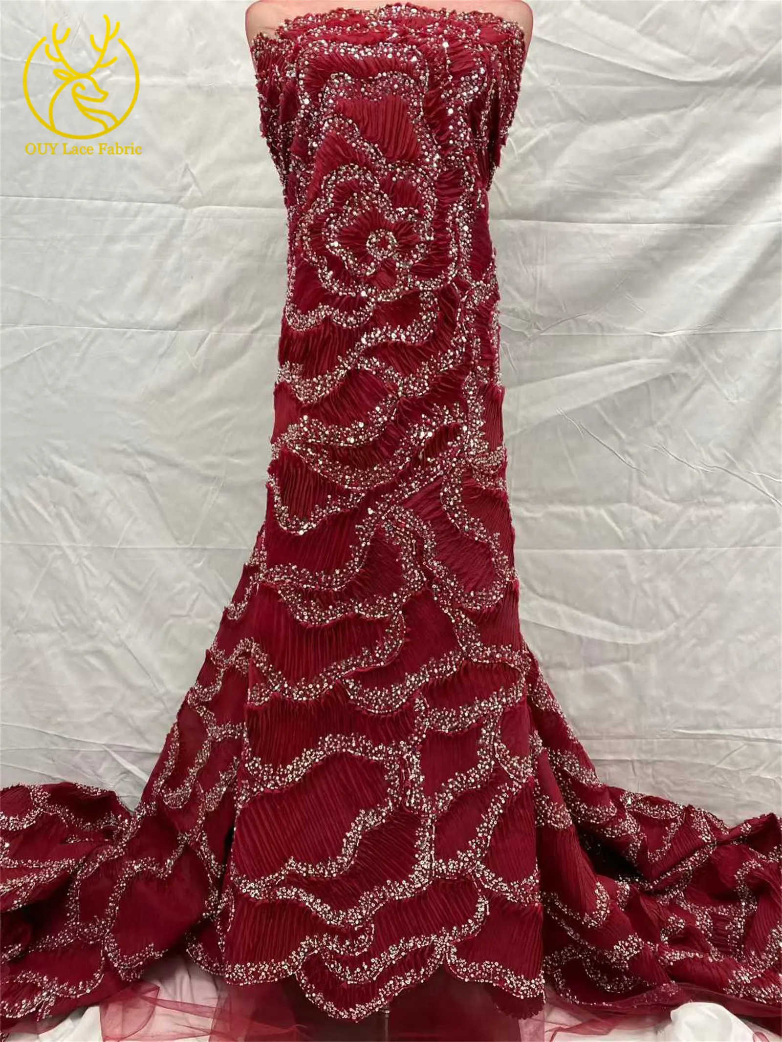 Modischer roter 3D-Französischer Mesh-Stickerei-Spitzenstoff mit Perlen und Pailletten, afrikanischer nigerianischer Spitzenstoff zum Nähen von Abendkleidern – Detail 6