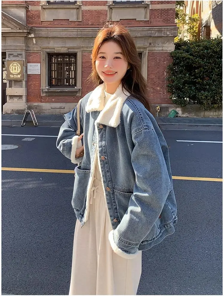 

Джинсовые пальто женские большие меховые плюшевые женские зимние стандартной посадки для милых девочек элитные стеганые стеганые воротники с защитой от запаха на пуговицах