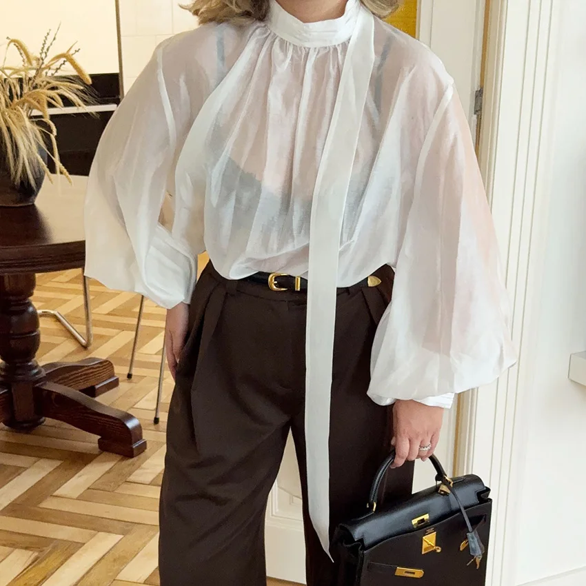 

Linad элегантная белая прозрачная блузка с шарфом и воротником, женская осенняя винтажная рубашка с рукавами-фонариками, уличные шикарные плиссированные топы, женские 2025