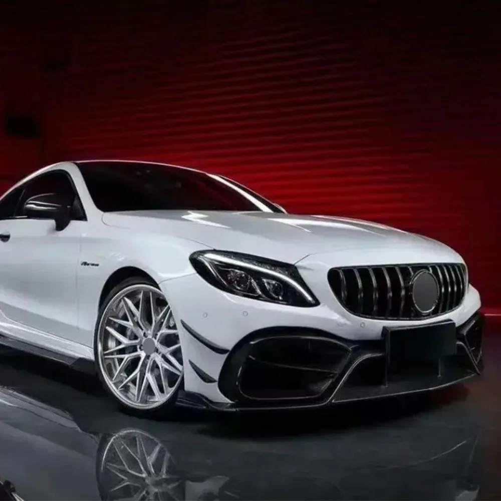 

Sport Front Radiator Grid Bumper Grille Grill For Mercedes Benz W205 C63 C63S AMG 2019 2020 2021 ABS Grills Gloss Black