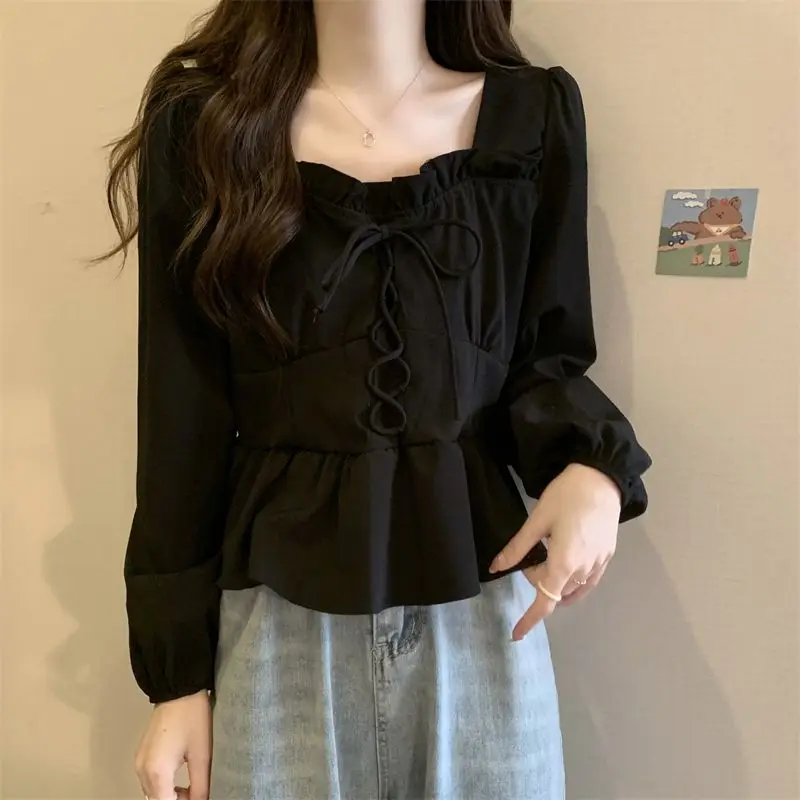 Bow Tie Tied White Shirt with Black Fungus Edge for Women Short Style with Bubble Sleeves Small Shirt Square Neck Top