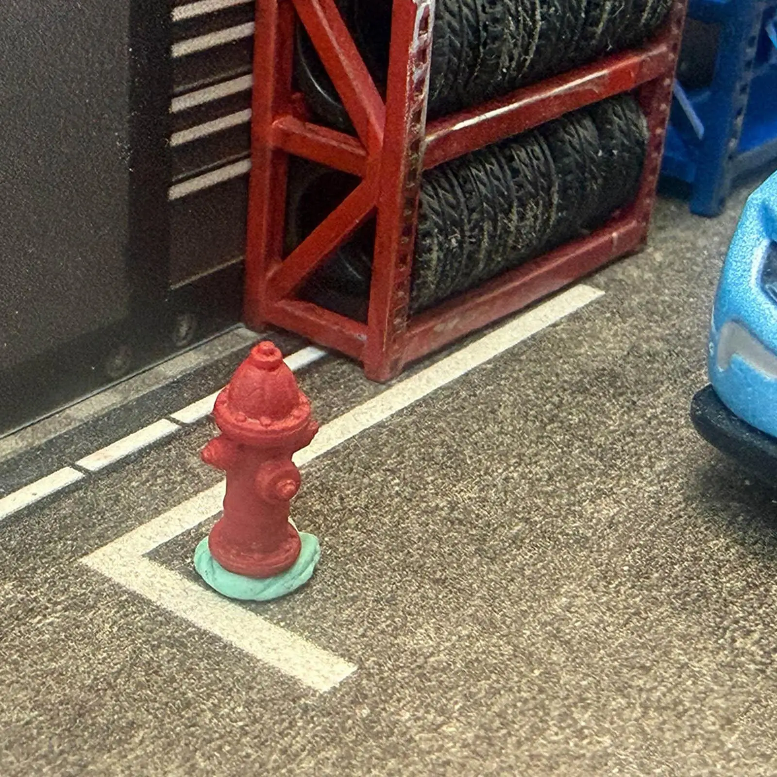 

Миниатюрные аксессуары для кукольных домиков: гидранты из смолы, масштаб 1:6, уличный декор, украшение для миниатюрного дома, настольный декор