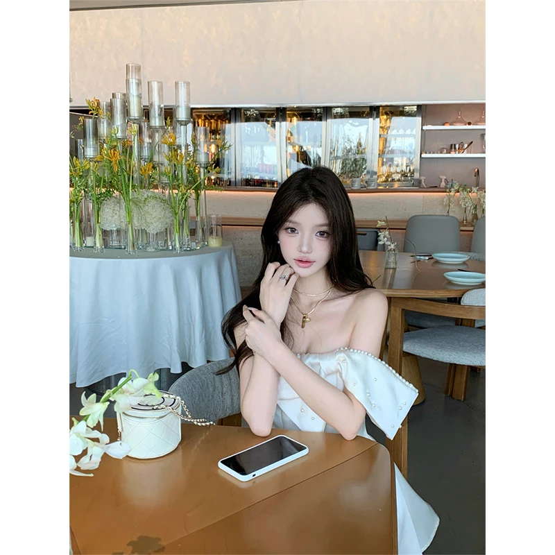 Elegancka sukienka mini z dekoltem typu slash, damska, na imprezę, studniówkę, urocza, z kokardą, zdobiona koralikami, letnia, koreańska moda, dopasowana, w kształcie litery A, vestidos, nowa.