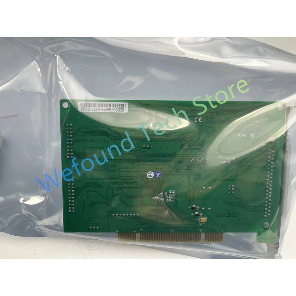 

1pcs PIO-821 Universal PCI Low gain 12-bit 16-channel digital I/O board PIO-821LU