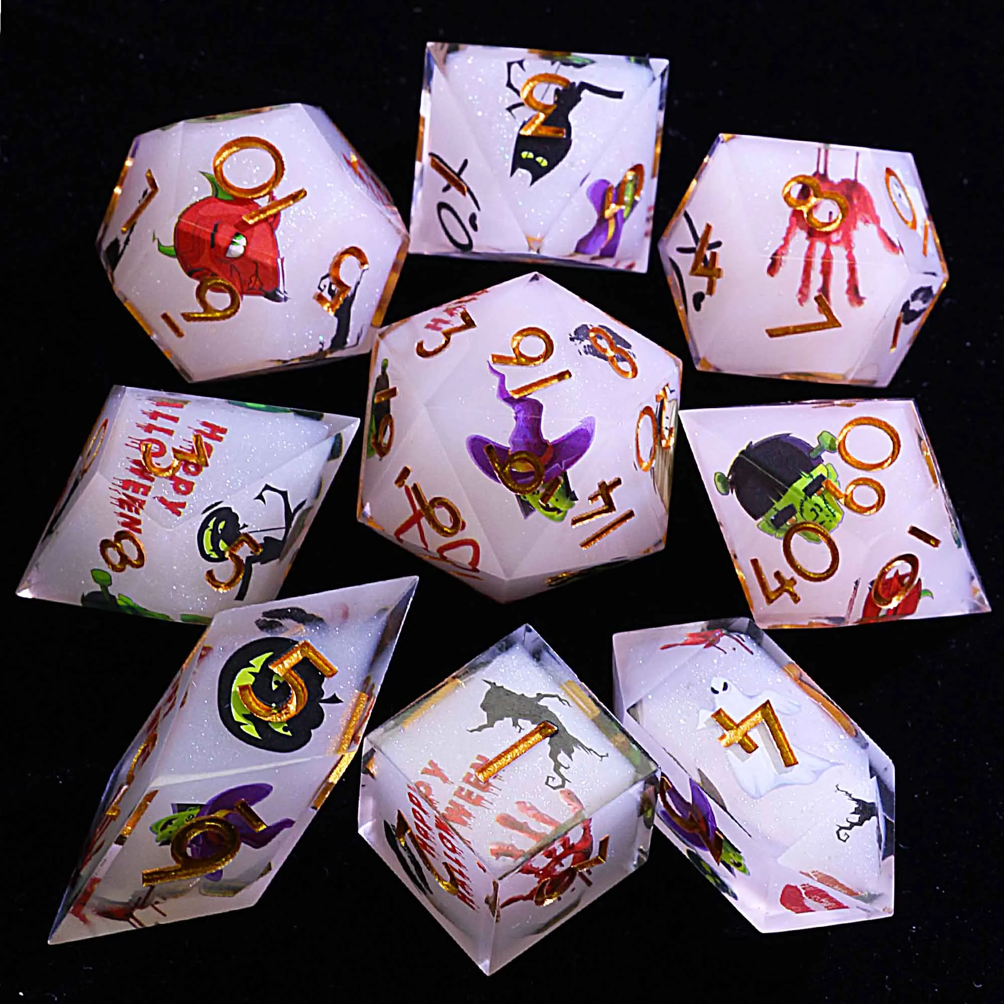 

Хэллоуин 9. Наборы D и D из многогранной смолы. Конфеты в форме кубиков.