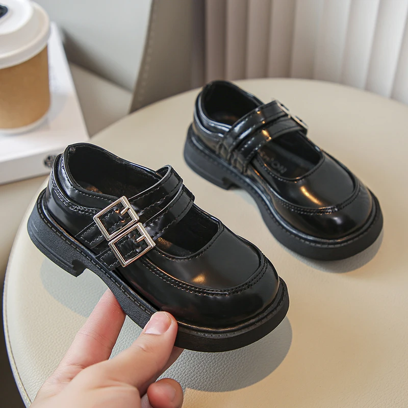 2025 حذاء فردي بسيط وعالي الجودة بنمط ناعم من الأسفل للفتيات لربيع وخريف وصل حديثًا حذاء للأطفال #5