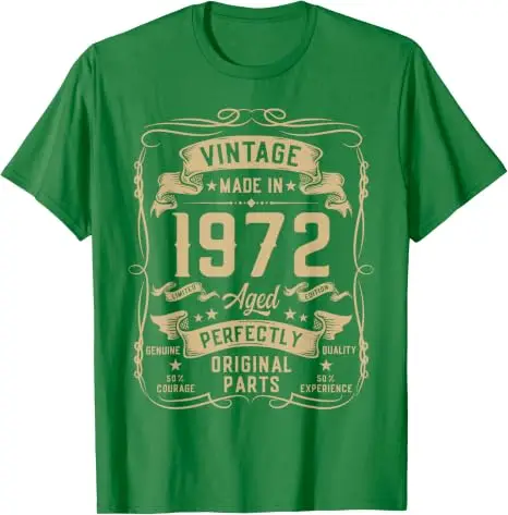 Vintage 1972 54. Geburtstagsgeschenke für Männer 54 Jahre alt T-Shirt Y2k Herrenmode Geboren 1972 Grafik-Schriftzug T-Shirt Weicher Baumwollstoff – Detail 11