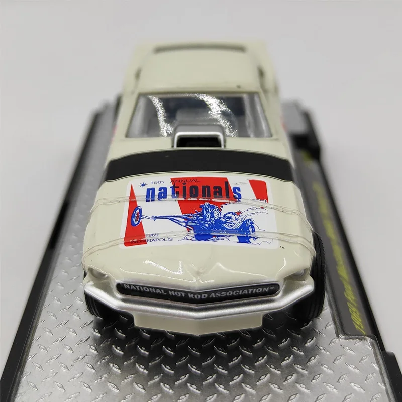 M2 1969 ファニーカー 合金車モデル マシンスケール テーブル放送 合金クーペ おもちゃ 車 モデル クラシック 大人 ギフト 記念品