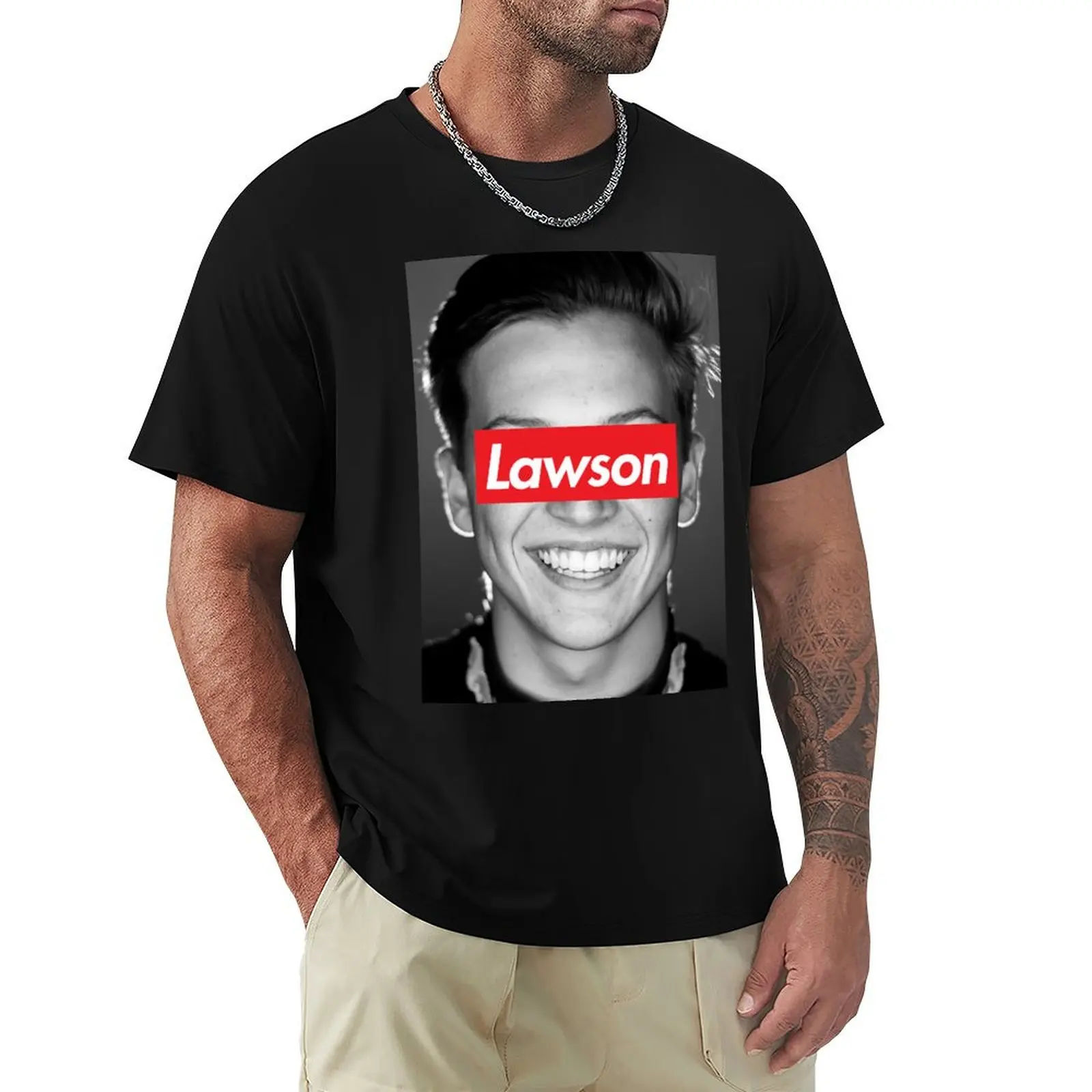 

Liam Lawson (Photo) T-Shirt sublime graphic tee shirt mens graphic t-shirts anime