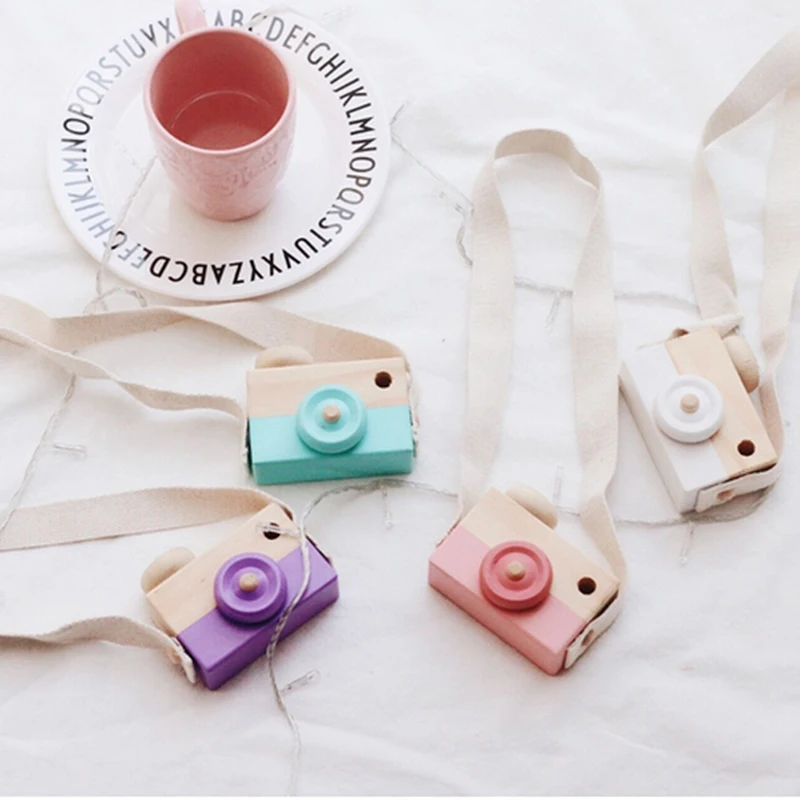 Mini Wooden Toy Camera Baby Kids Creative Neck Hanging Camera Photography Prop Decoration Children Playing House Decor Toy Gift