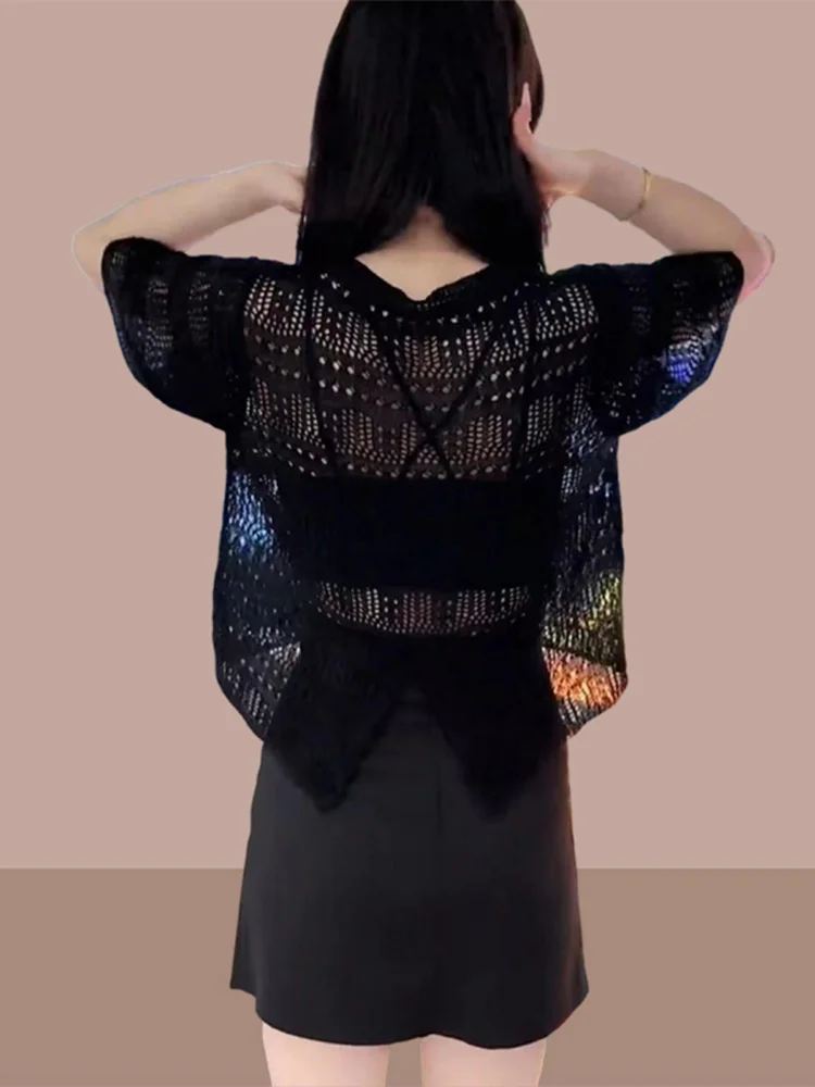 Summer 2026 Women's Loose Knitted Ice Silk Hollow out Back Split Design Casual Style Short Top Fashionable Open Workwear