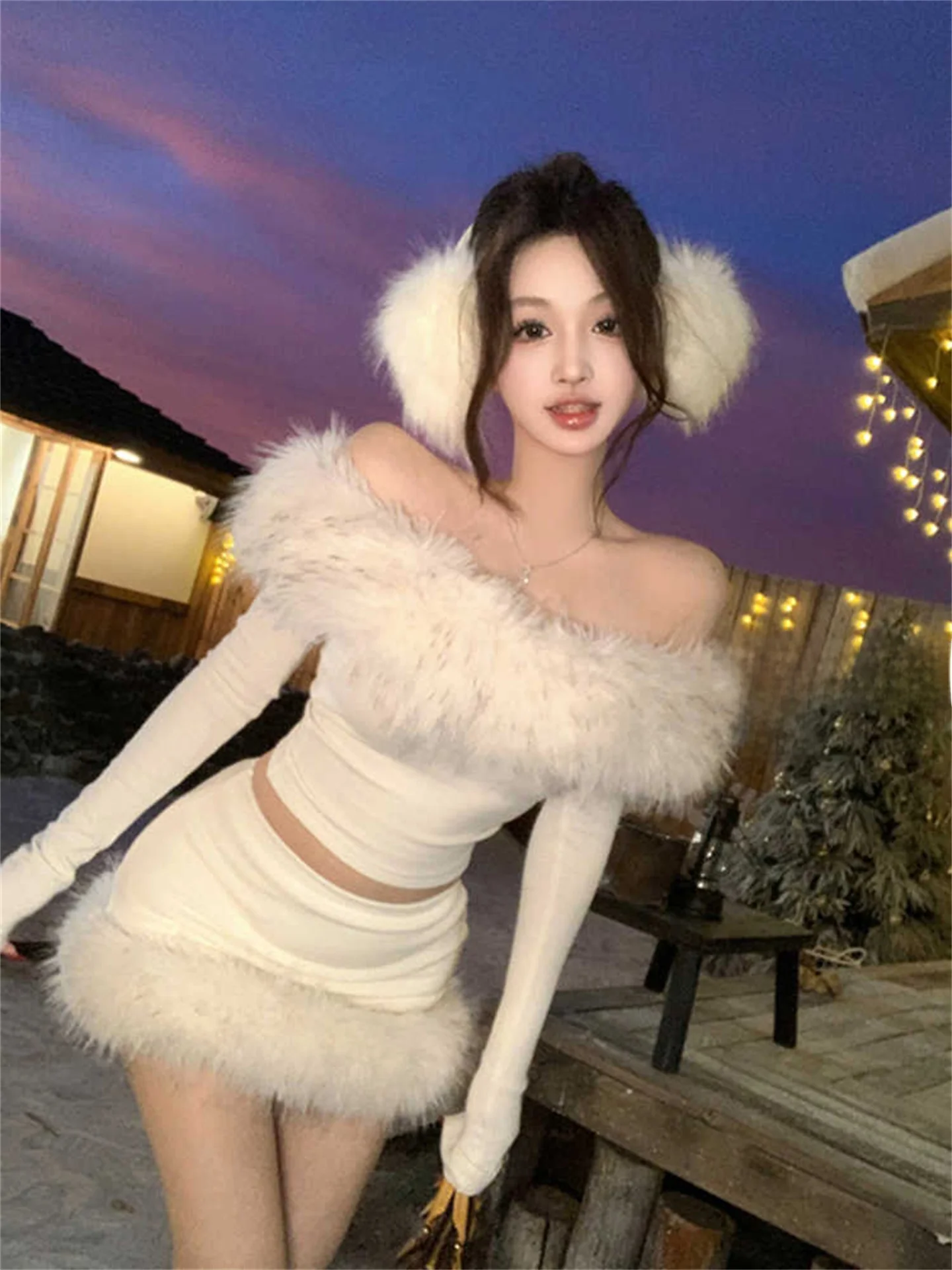 

Korean Aosphere Sensation Women's One-oulder Plu Top And Skirt Set Winter Faionable ort Sve High Waist