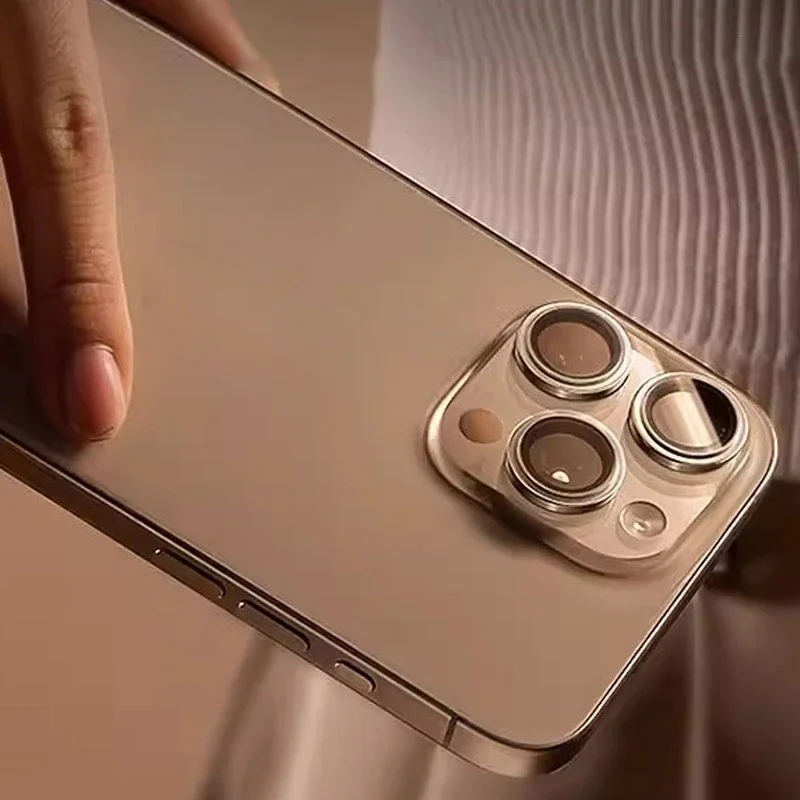 iPhone 17/16/15 Pro Max用メタルカメラレンズプロテクター2～3個、iPhone 16 Plus/16 Pro Max用レンズリングケースガラス、レンズカバーキャップ