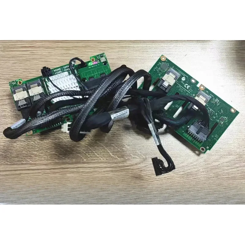 CHEN FOR IBM X3650M4 8-port expansion board for upgrading to 16-port hard drive backplane 94Y7751 46W9187 46W8418