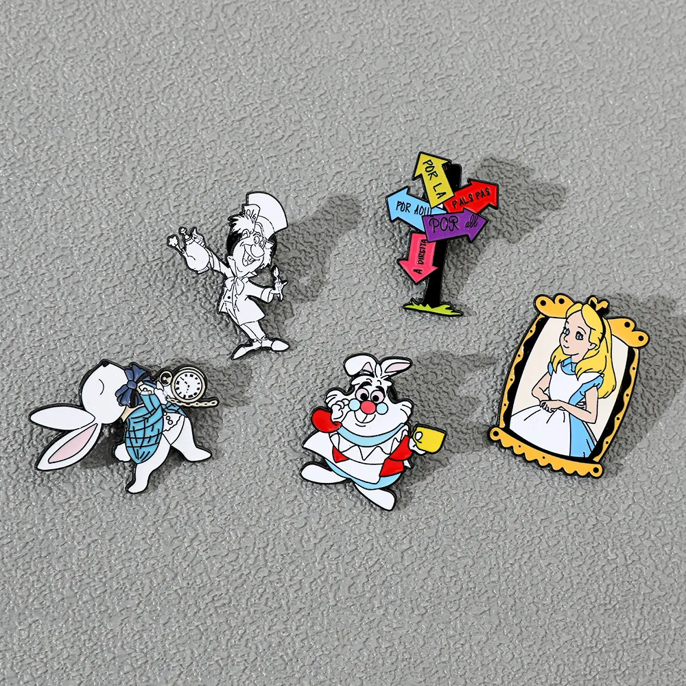 Anime Alice in Wonderland Brooches Quirky White Rabbit Enamel Pins Fashion Metal Badge Jewelry Backpack Clothing Accessories