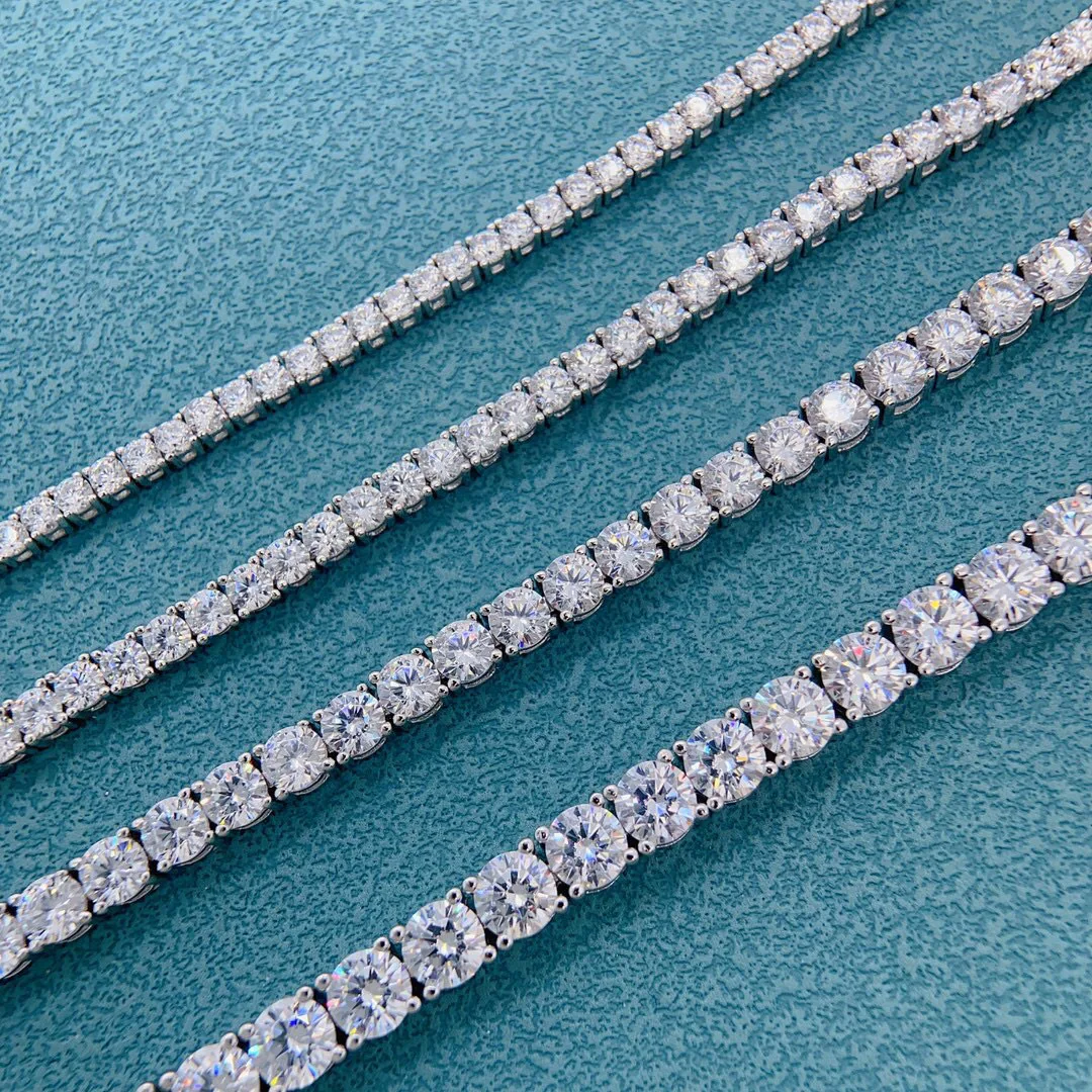 سوار نسائي من الألماس عالي الكربون PT950 بلاتينيوم كامل التمهيد (5-50 نقطة) |   تصميم ثلاثي الأبعاد ملفوف بالكرمة، أنيق للارتداء اليومي