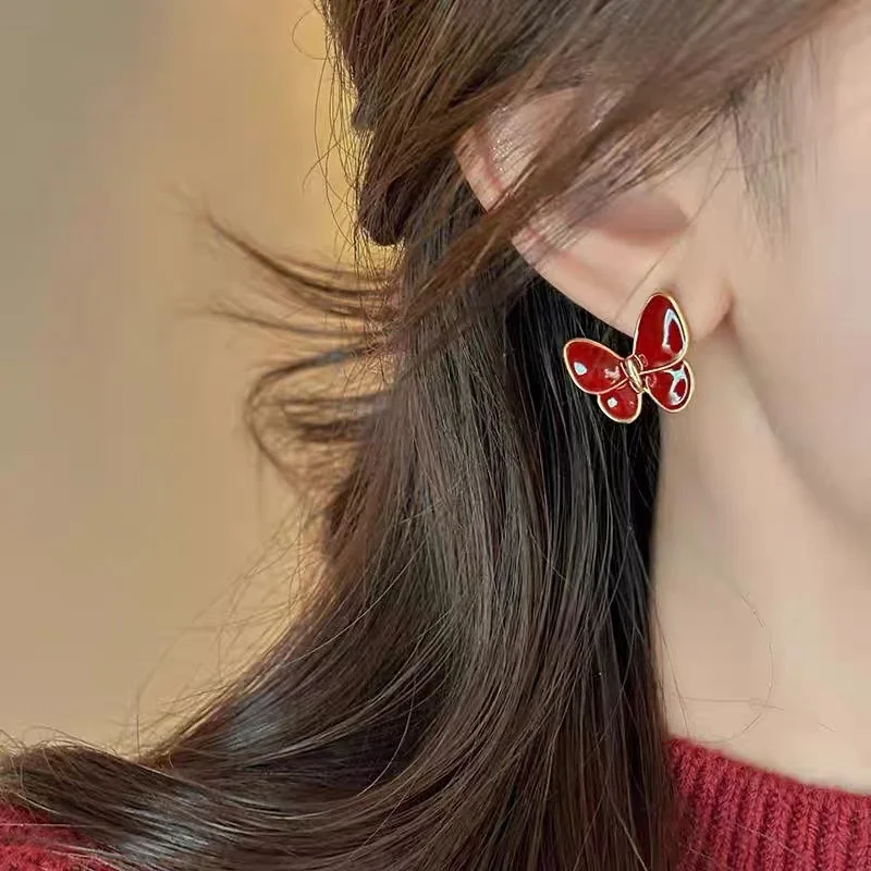 تتجه الأحمر فراشة وأقراط للمرأة الفتيات جديد في 2025 موضة مجوهرات الحفلات أقراط أنيقة للحفلات هدايا بالجملة