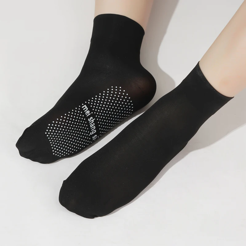 20 Pairs Women's Anti-Slip Glue Dot Thickened Velvet Short Sock Comfortable Spring Autumn Home Outer Wear Mid-tube Socks