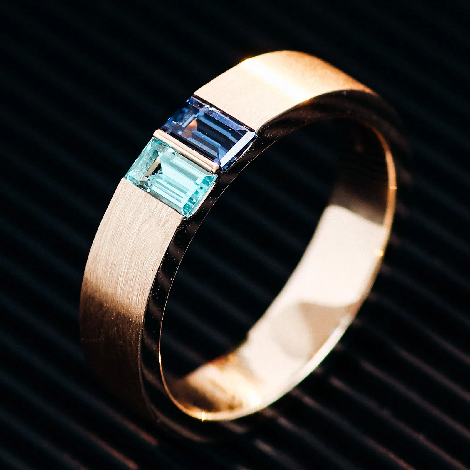 Provence Minimalist Ring for men 14K18K Gold Blue Lab Gemstone Satin Finish Engagement ring Classic Wedding Ring Jewelry Custom