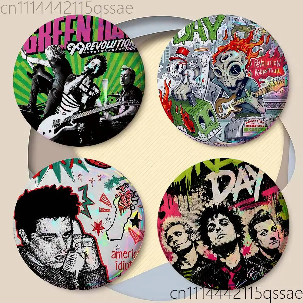 American G-Green D-Day Idiot 25/32/44/58/75mm Badges Bright Printed Icon Gift For Friends Badge Collar Brooch Lapel Pin Metal