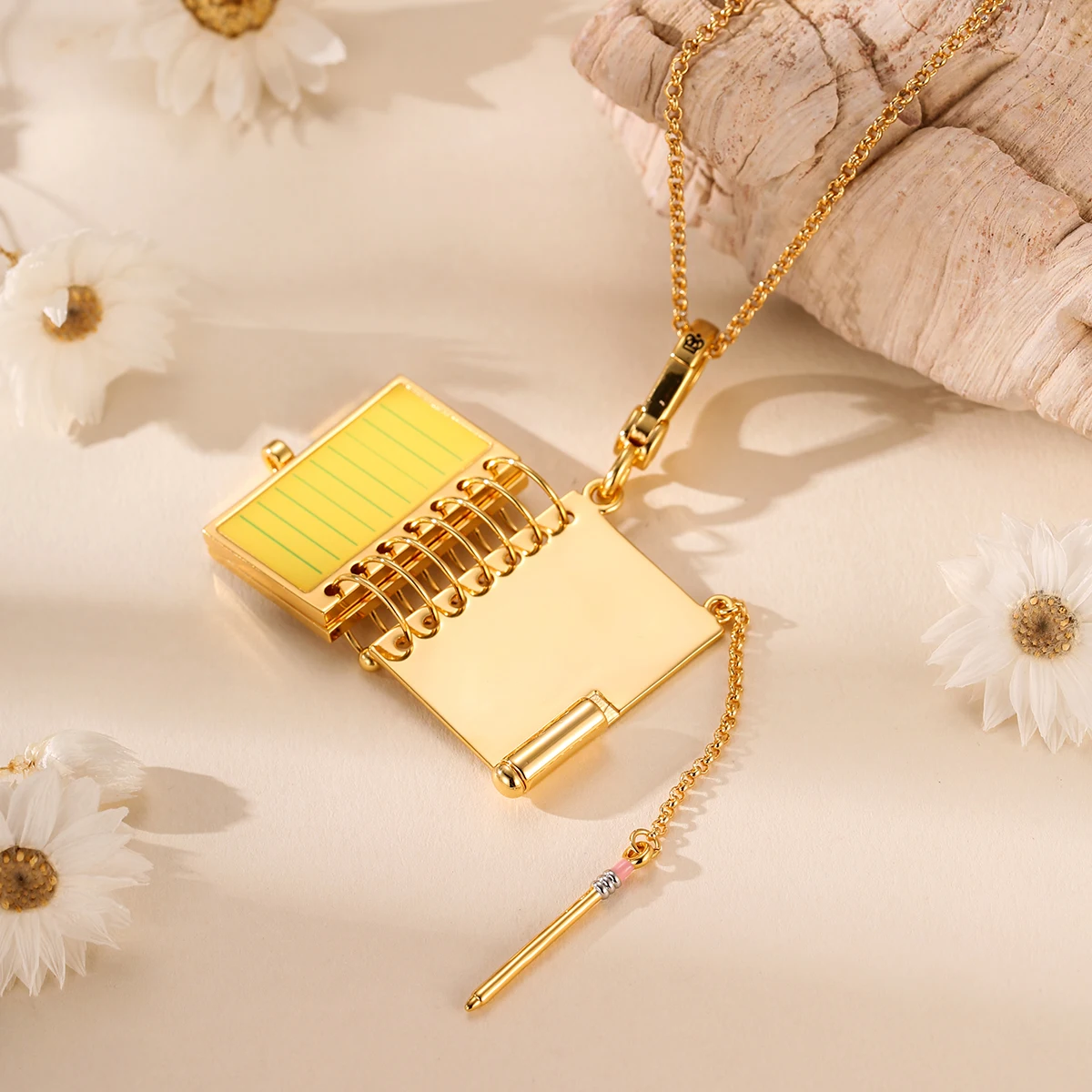 1Pc Exquisite Luxury Letter Printing Notebook Pendant,Can Be Opened High-end Sweater Decorative Accessories Necklace,X-mas Gift