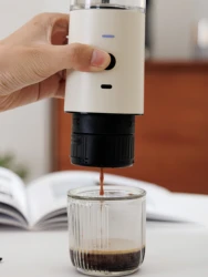 Portable Coffee Machine Capsule Coffee Machine Pressure Extraction Espresso Coffee Maker Wireless Type-c Chargeable