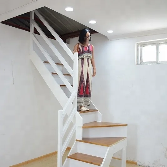 تخصيص درج من الخشب الصلب بتصميم حديث، درج زاوية عائلي داخلي متين للاستخدام في المنازل والمكاتب