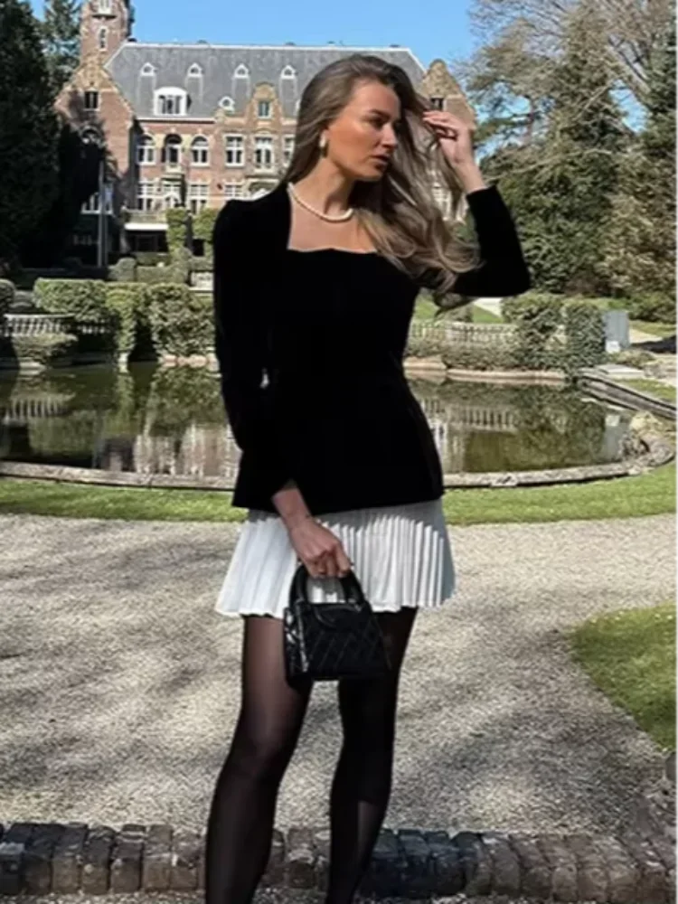 فستان قصير برقبة مربعة وألوان متعددة للنساء بأكمام طويلة وخصر مطوي فساتين قصيرة على شكل حرف A فساتين غير رسمية أنيقة