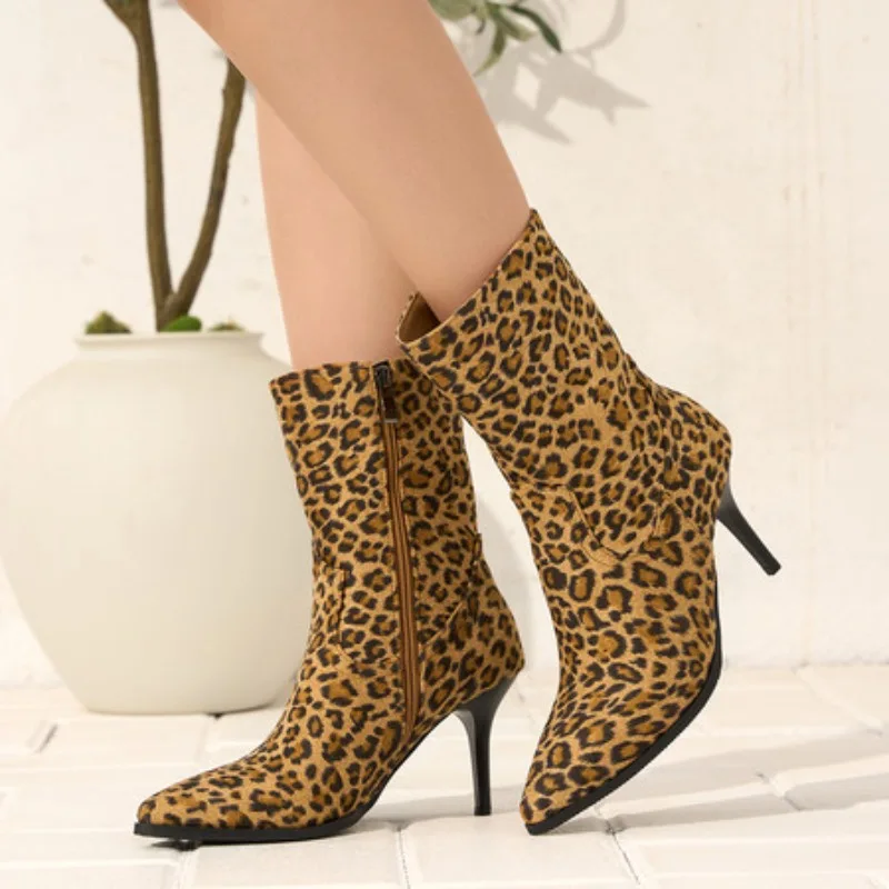 

Женские плиссированные узкие ботинки с леопардовым принтом, новые осенние нескользящие износостойкие ботинки на высоком каблуке с острым носком и боковой молнией