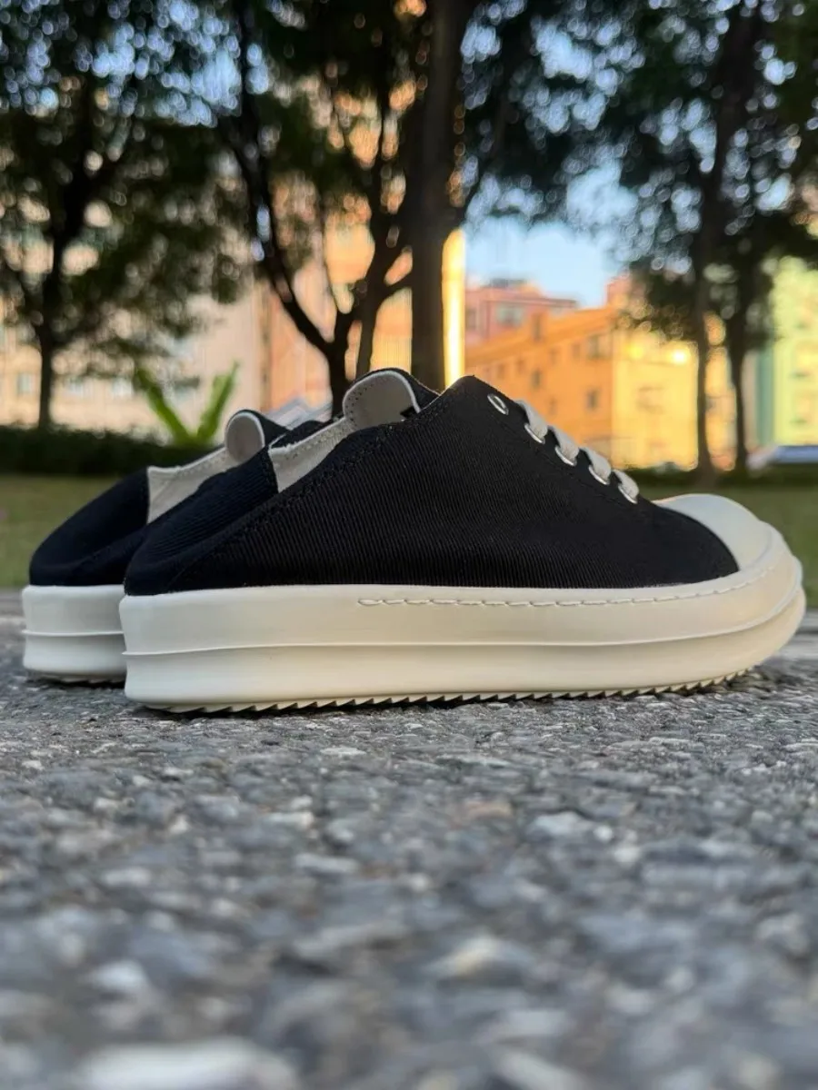 

Classic Black Canvas Low Top Shoes Men Sneaker Slip-on Loafers Heel Crusbing Flat Shoe Lace Up Versatile Women Casual Sneakers