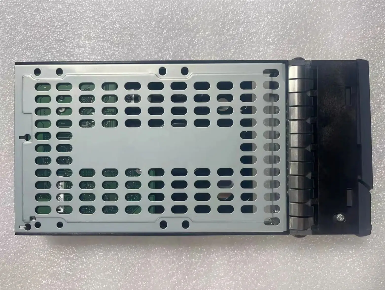 

For X412A-R5 108-00227 46X0884 46X0886 600GB 15K 3.5 SAS storage hard drive