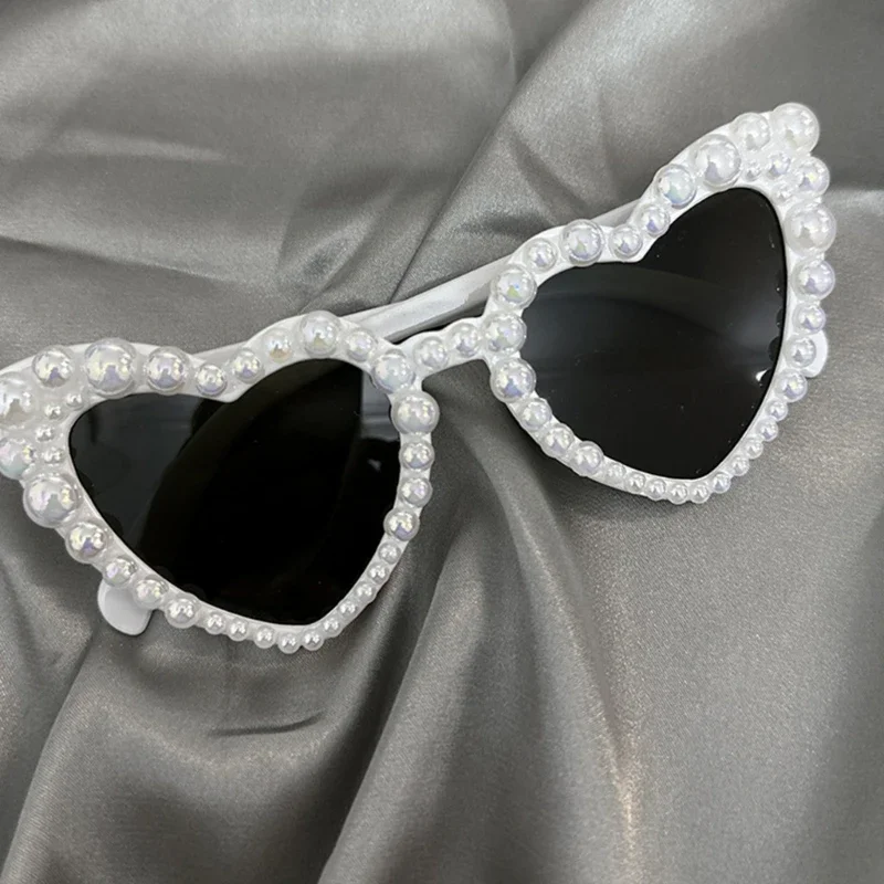 Fashion Heart-shaped Pearl Sunglasses Sweet Women Girls Sun Glasses UV400 High Quality