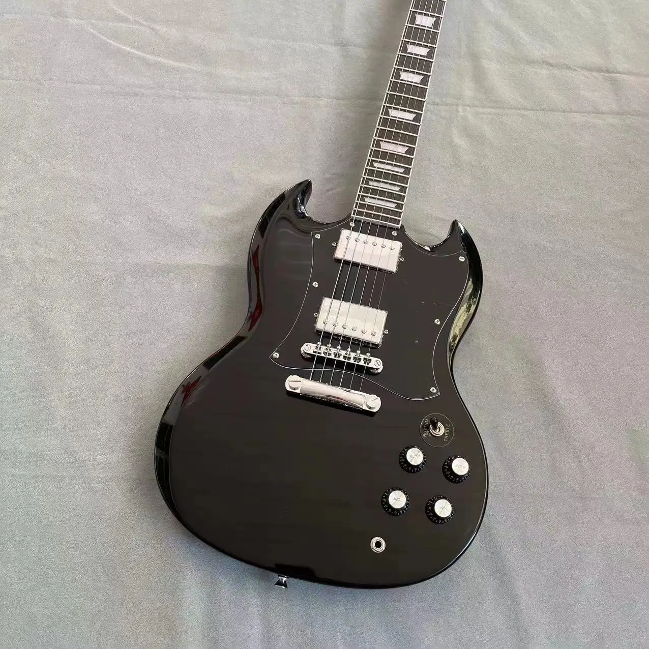 (US send UPS)China electric guitar SG black colour Factory direct sales can be customizedCCA