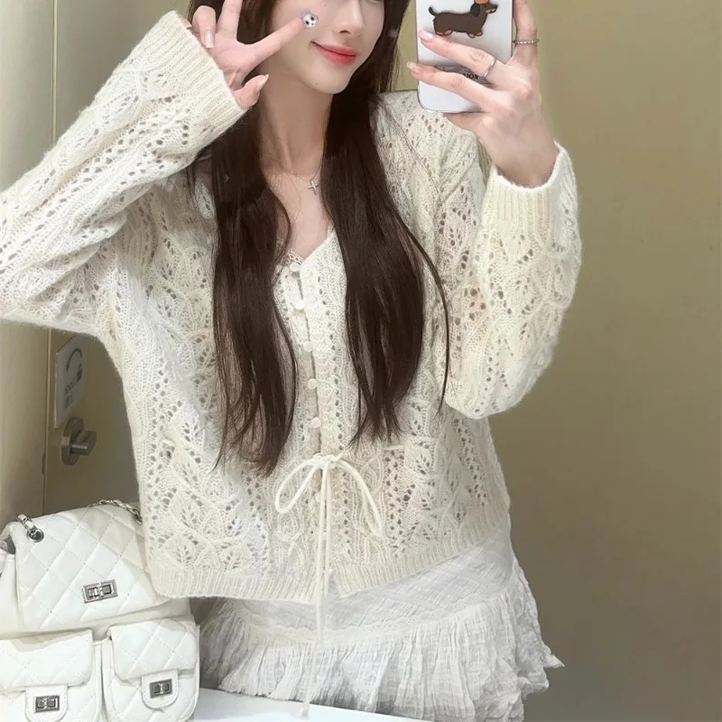 

Gentle Wind Milk White Hollow Crochet Sweater Cardigan Women's Spring and Autumn New V-neck Knitted Coat Top